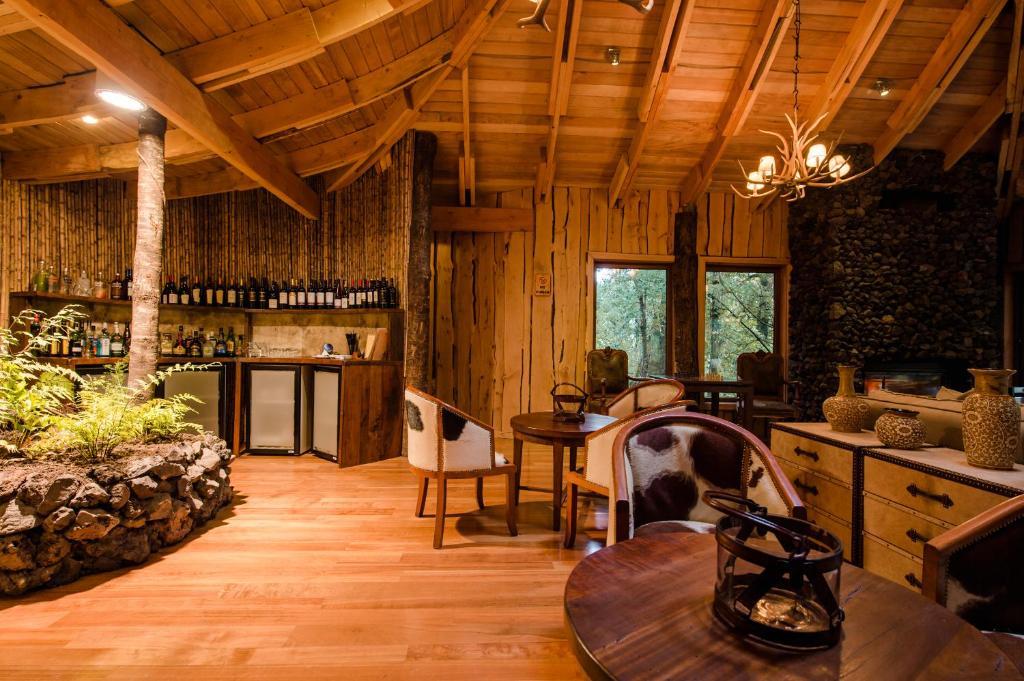 Huilo Huilo Nawelpi Lodge Пуэрто-Фуй Экстерьер фото
