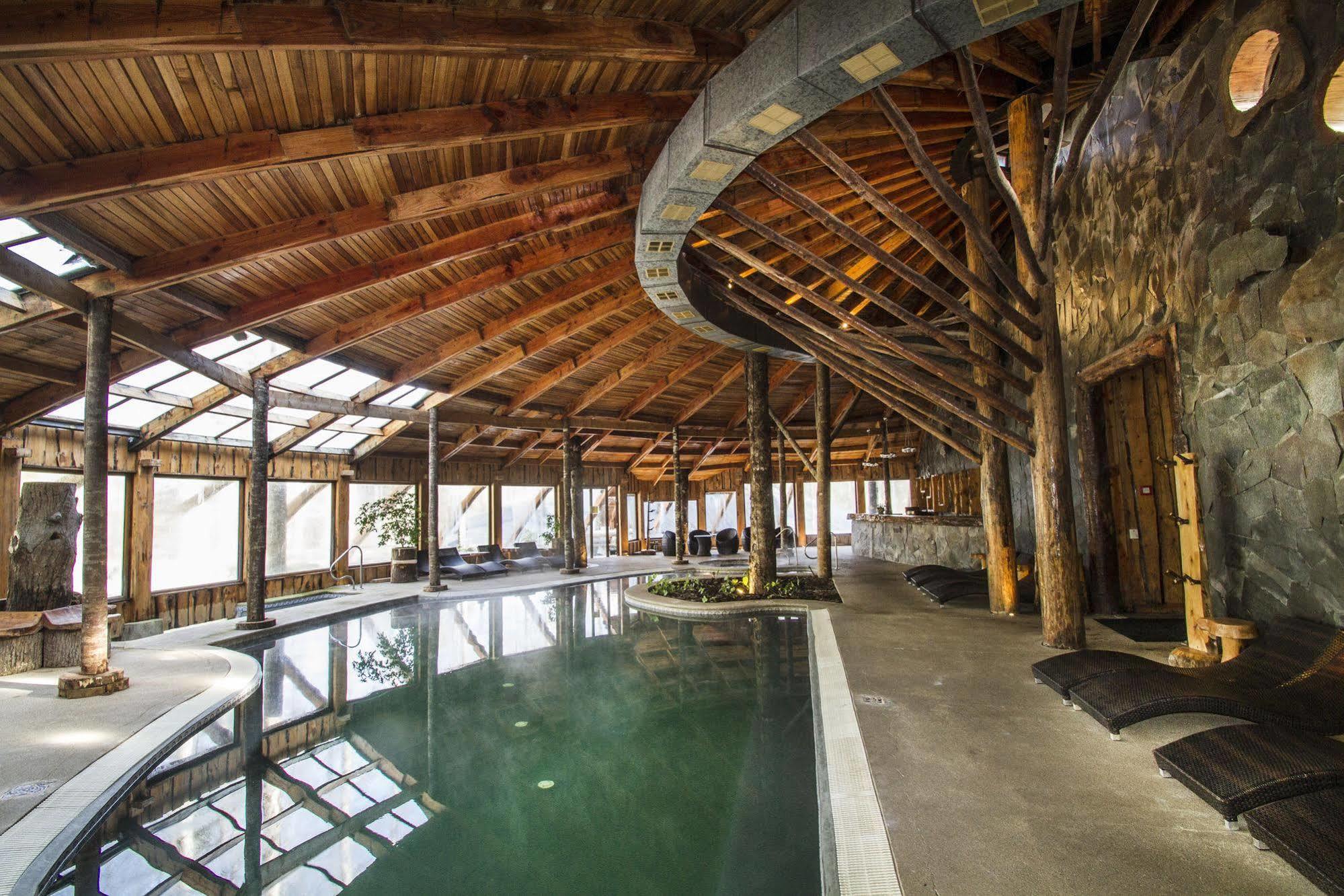 Huilo Huilo Nawelpi Lodge Пуэрто-Фуй Экстерьер фото